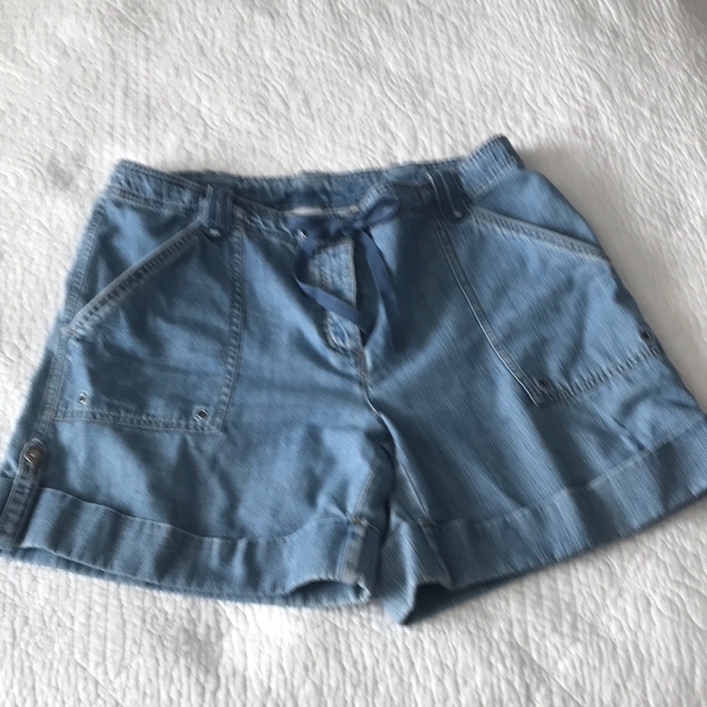 Liz Claiborne jean shorts high waisted